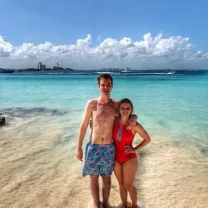 Meet your Posher, Colin